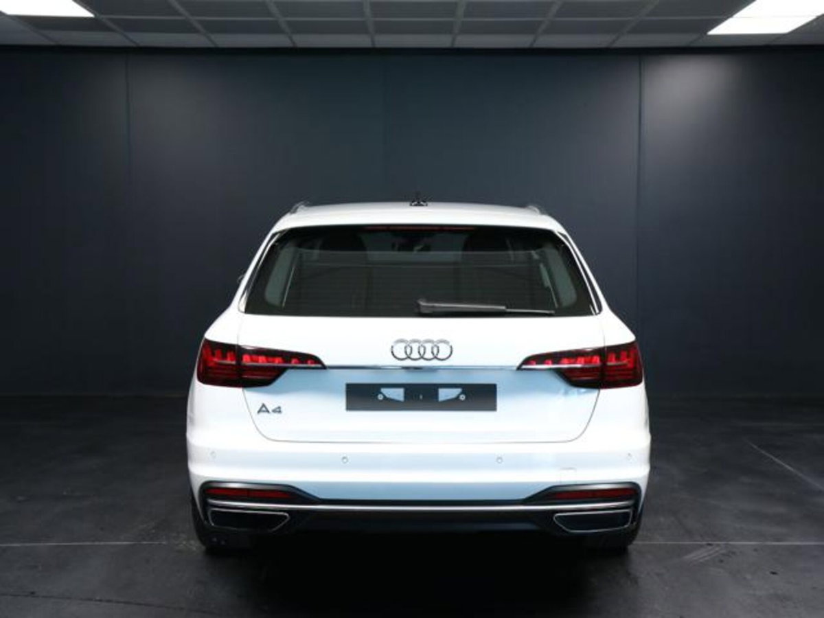 Audi A4 Avant 35 2.0 tdi mhev Business Advanced 163cv s-tronic (4)