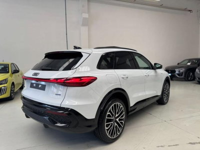 Audi Q5 Sportback 2.0 tdi mhev+ Business Advanced quattro 204cv s-tronic (3)