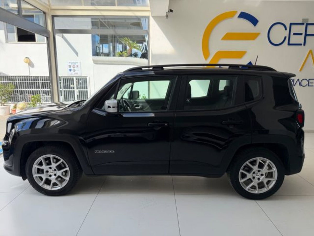 Jeep Renegade 1.5 Turbo T4 MHEV Limited (10)