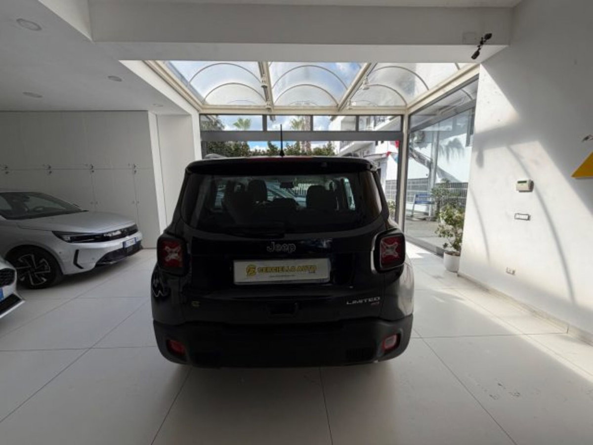 Jeep Renegade 1.5 Turbo T4 MHEV Limited (13)