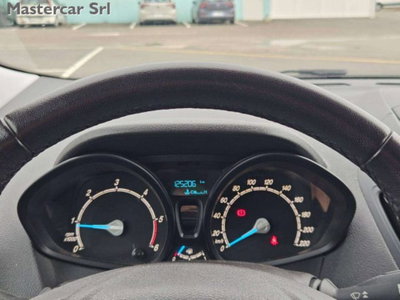 Ford Tourneo Courier 1.5 TDCI 100 CV Sport (12)