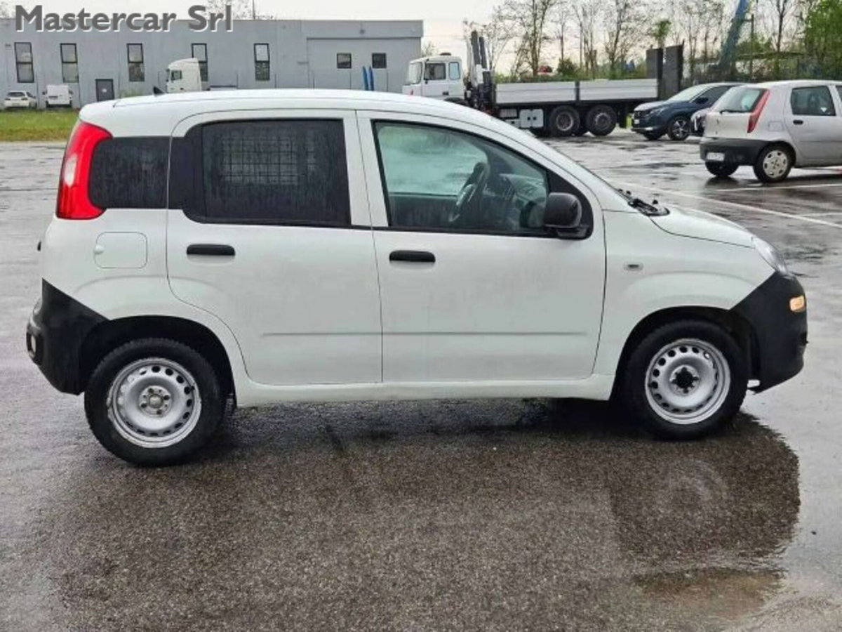 Fiat Panda 1.2 Pop Van 2 posti (7)