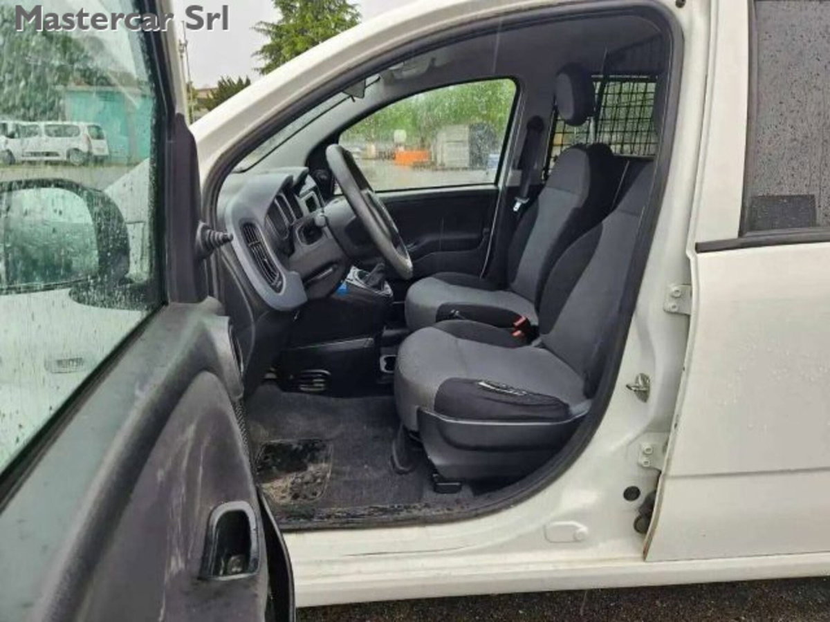 Fiat Panda 1.2 Pop Van 2 posti (10)