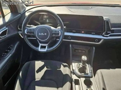 Kia Sportage 1.6 CRDi MHEV Business (10)