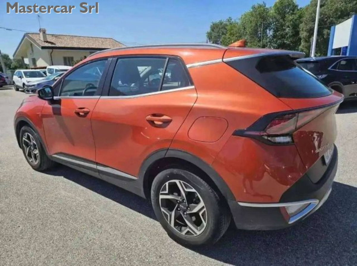 Kia Sportage 1.6 CRDi MHEV Business (3)