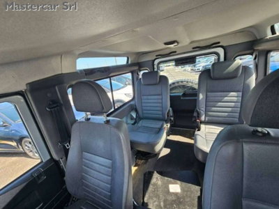 Land Rover Defender 90 2.4 TD4 Station Wagon S (11)