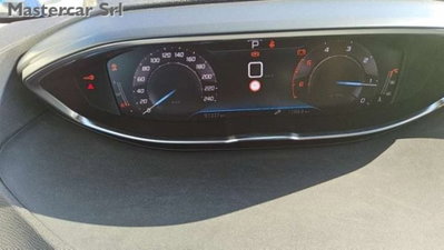 Peugeot 3008 BlueHDi 130 S&S Allure (11)