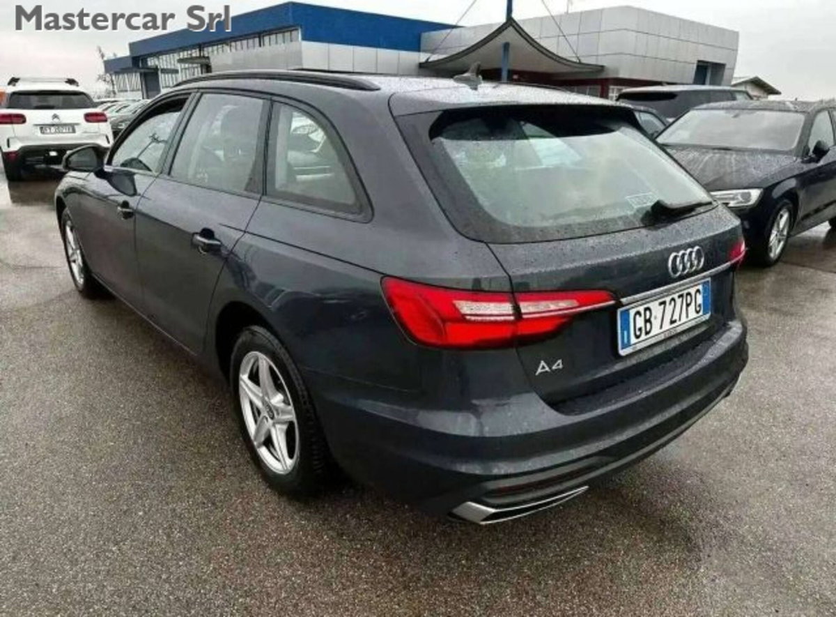 Audi A4 Allroad 2.0 TDI 163 CV S tronic Business (4)