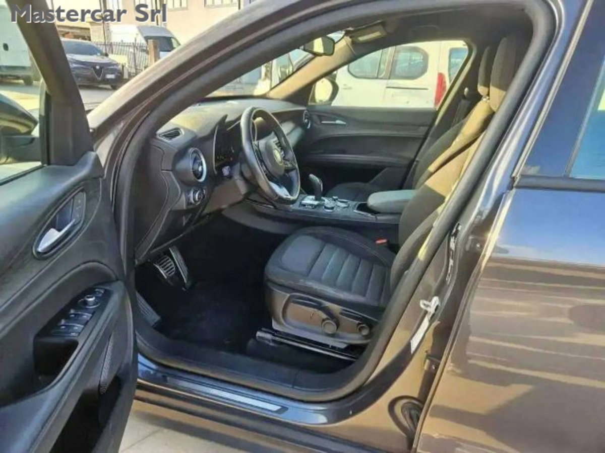 Alfa Romeo Stelvio Stelvio 2.2 Turbodiesel 210 CV AT8 Q4 Super (11)