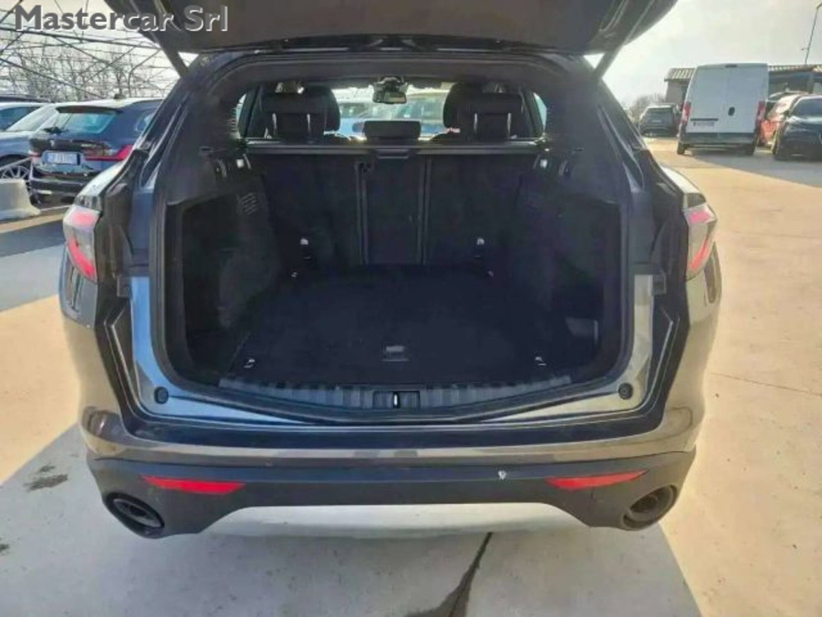 Alfa Romeo Stelvio Stelvio 2.2 Turbodiesel 210 CV AT8 Q4 Super (14)