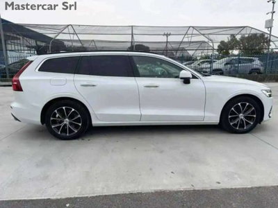 Volvo V60 B4 (d) Geartronic Momentum Business Pro (7)