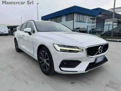 Volvo V60 B4 (d) Geartronic Momentum Business Pro (8)
