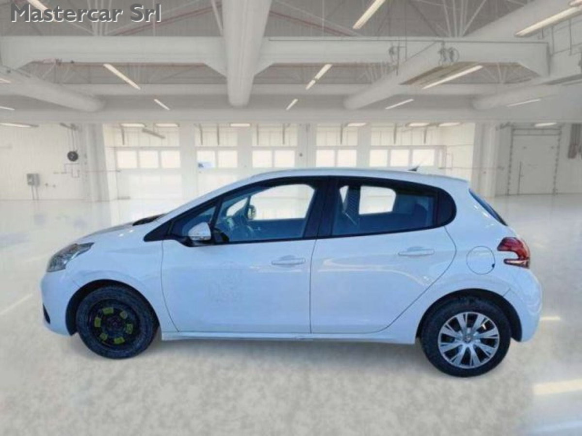 Peugeot 208 1.2 puretech Active s&s 100cv (8)