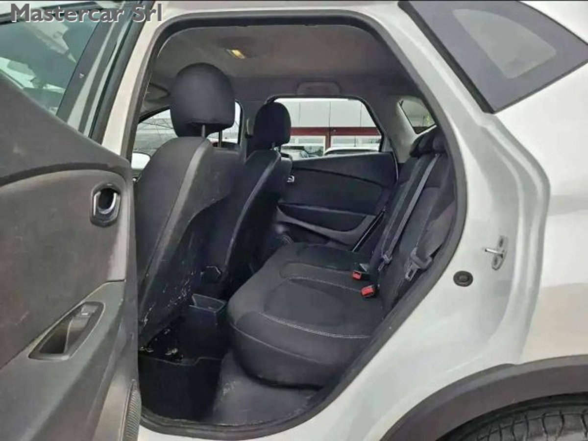 Renault Captur 1.5 dCi 8V 90 CV Start&Stop Life (11)