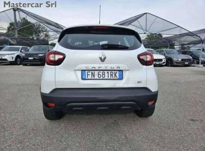 Renault Captur 1.5 dCi 8V 90 CV Start&Stop Life (7)