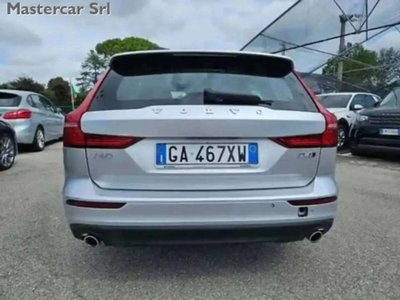 Volvo V60 D4 AWD Geartronic Business (4)