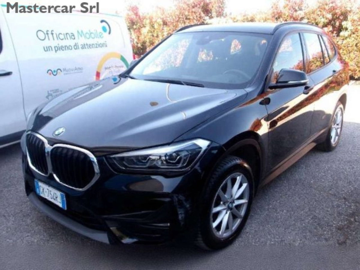 BMW X1 sDrive16d Business Advantage (2)