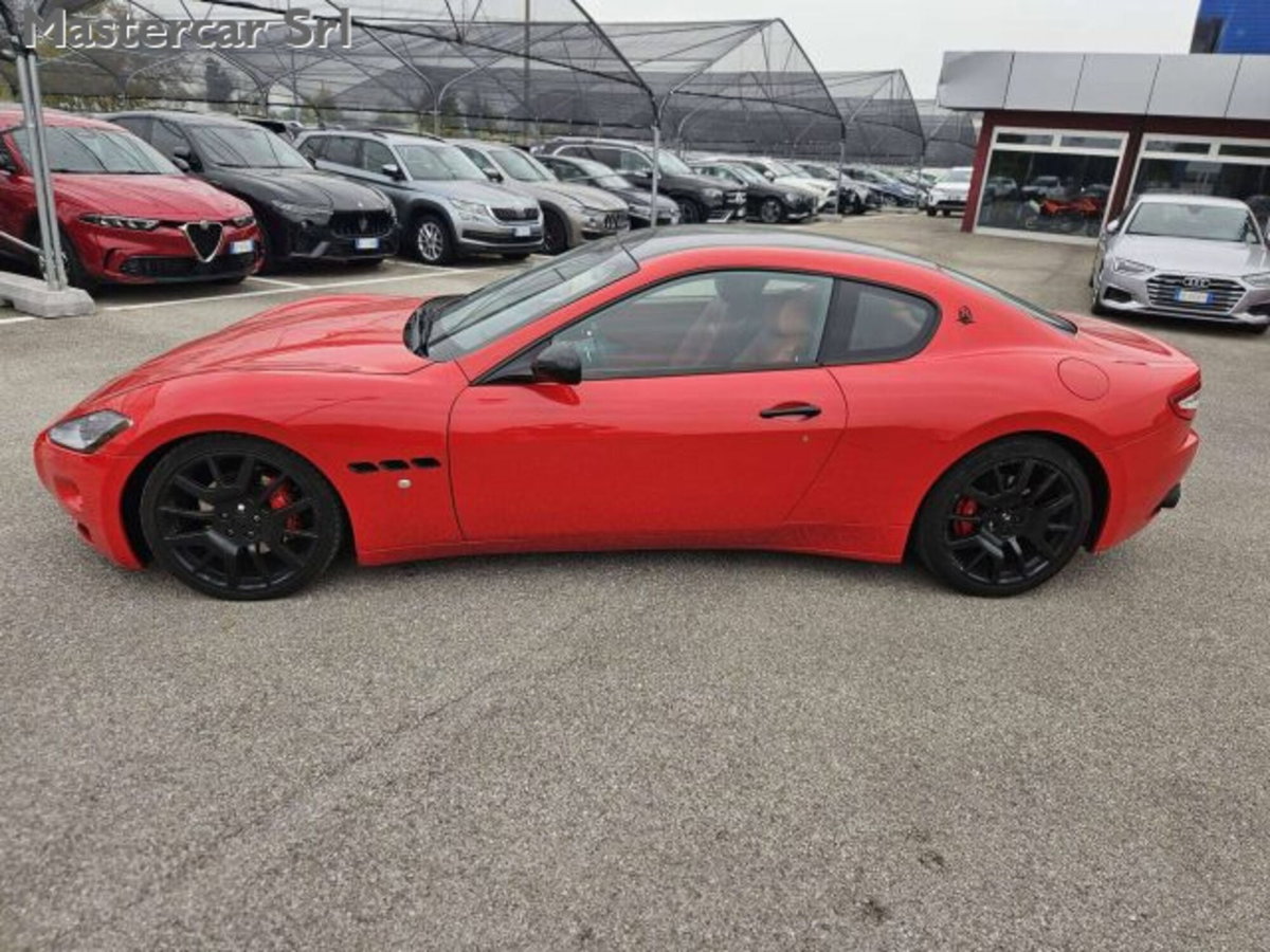 Maserati Granturismo GranTurismo 4.2 V8 (3)