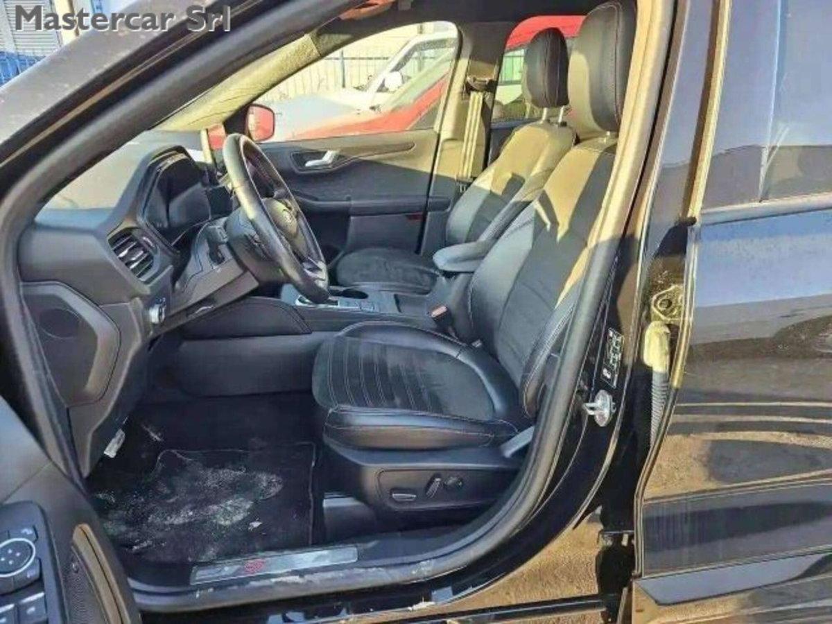 Ford Kuga 2.0 EcoBlue 190 CV aut. AWD ST-Line X (8)
