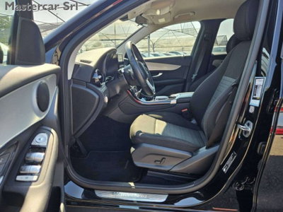 Mercedes-Benz GLC SUV 300 de 4Matic EQ-Power Business (12)