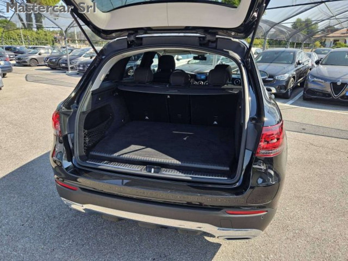 Mercedes-Benz GLC SUV 300 de 4Matic EQ-Power Business (14)