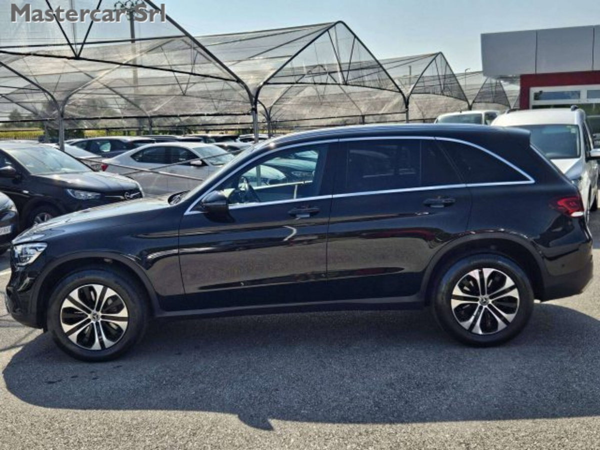 Mercedes-Benz GLC SUV 300 de 4Matic EQ-Power Business (5)