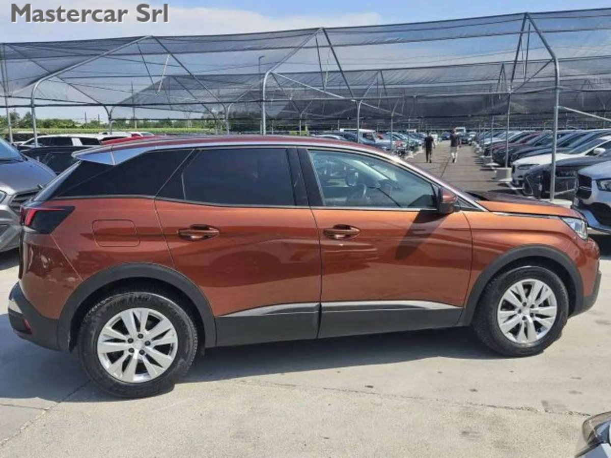 Peugeot 3008 BlueHDi 130 S&S EAT8 Active Business (4)