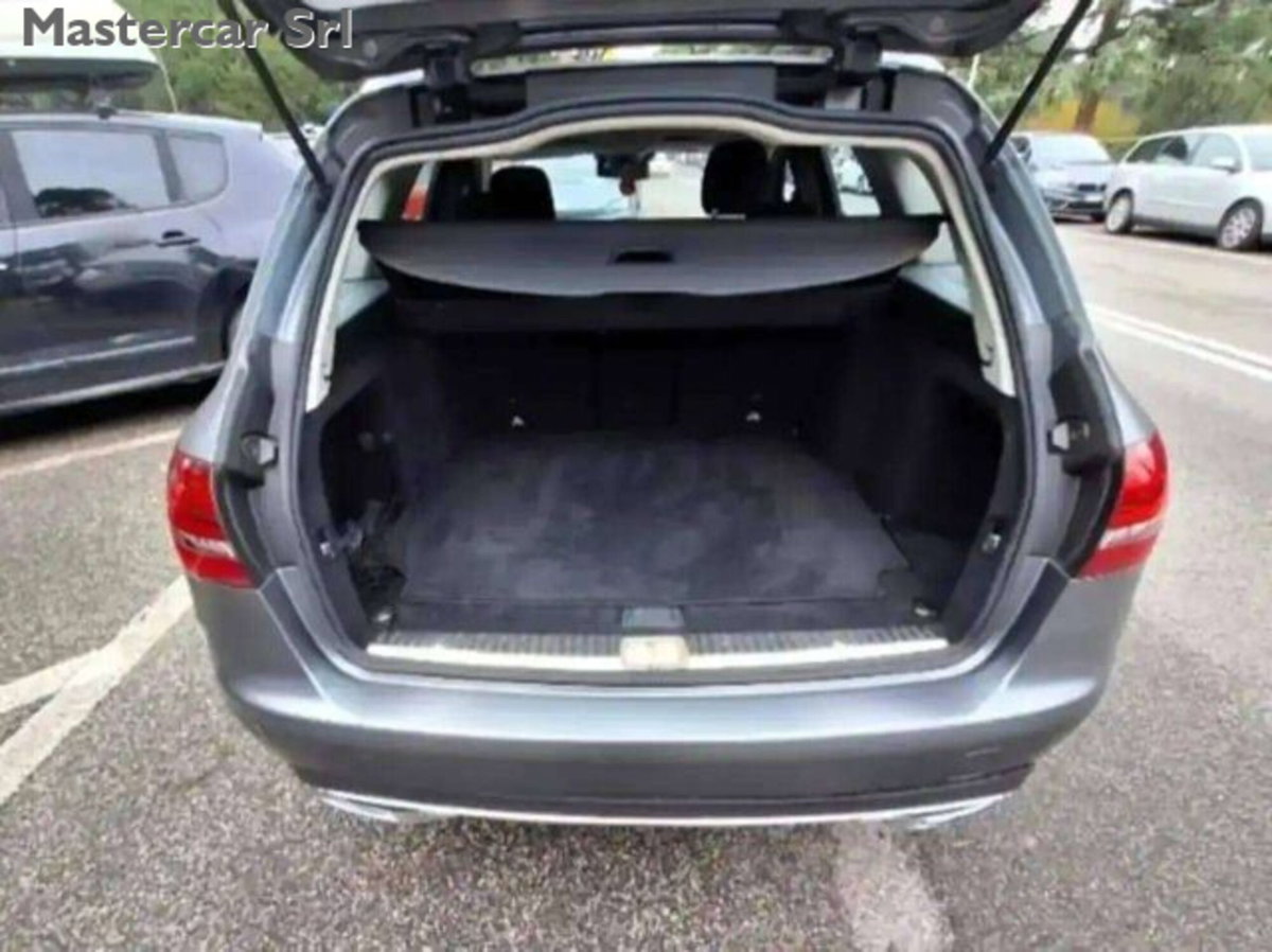 Mercedes-Benz Classe C Station Wagon 200 Auto EQ-Boost Sport (14)