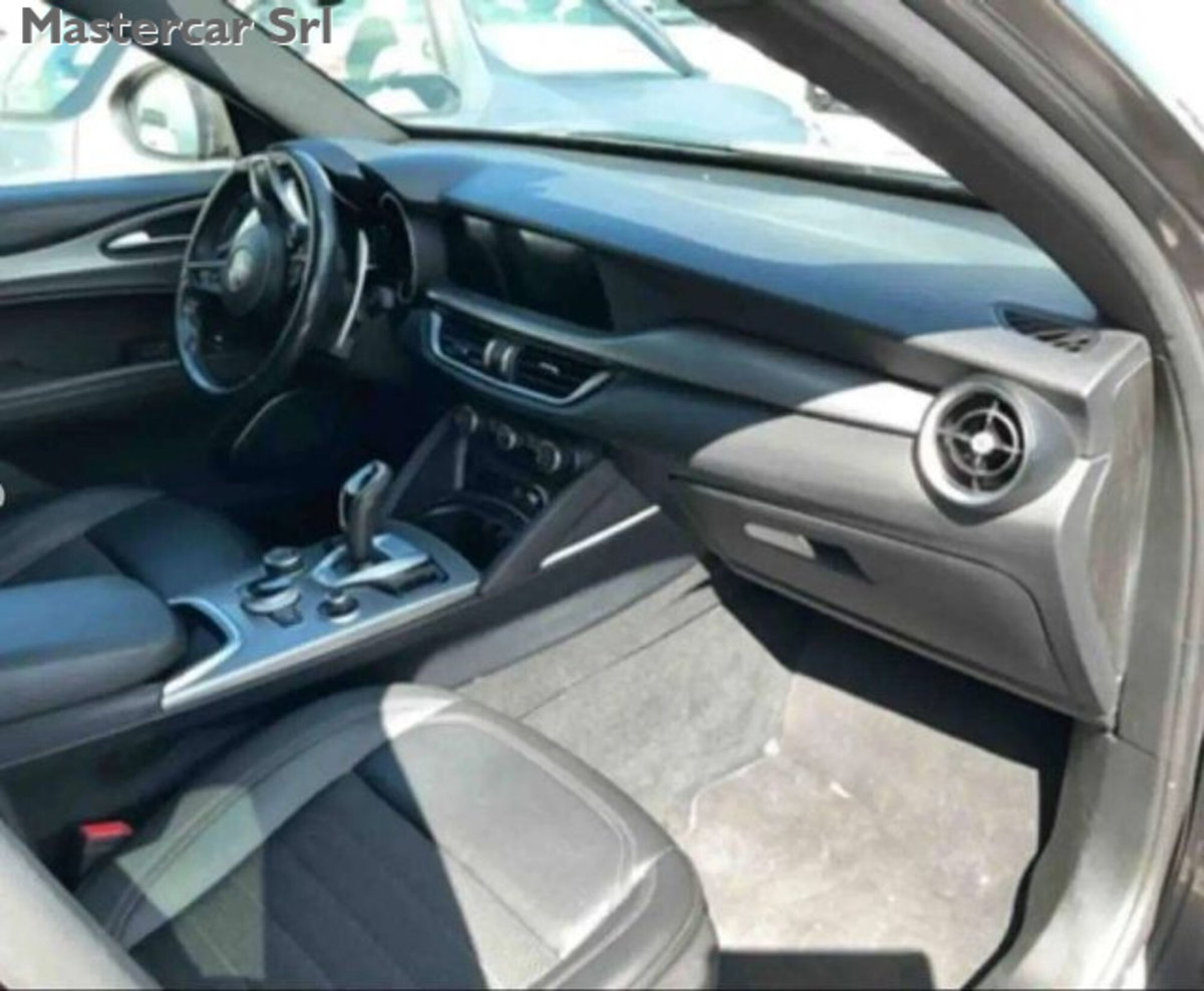 Alfa Romeo Stelvio Stelvio 2.2 Turbodiesel 190 CV AT8 Q4 Sprint (3)