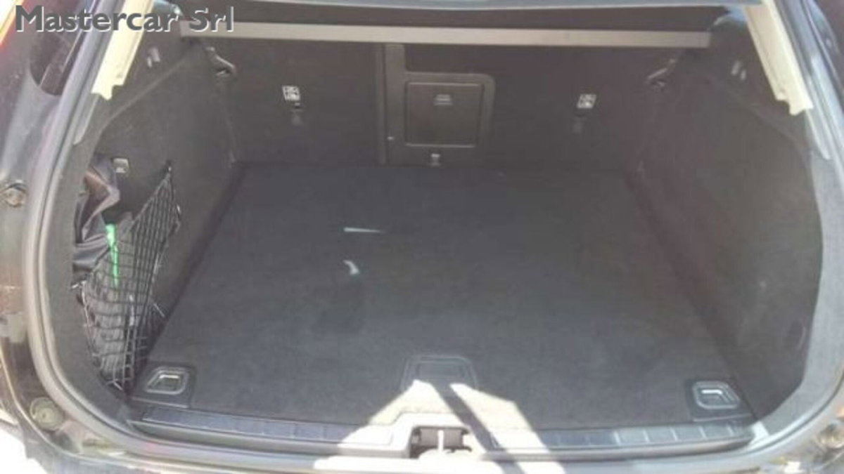 Volvo XC60 2.0 b4 Core auto (8)