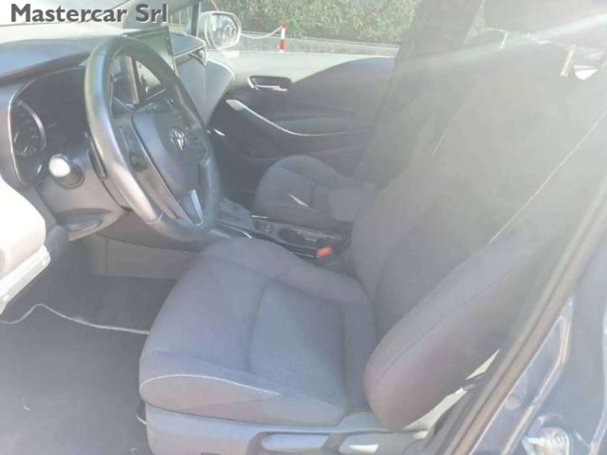 Toyota Corolla Touring Sports 2.0 Hybrid Lounge (5)