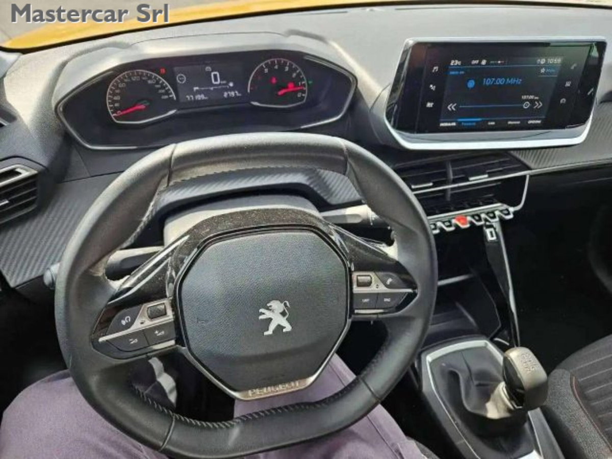 Peugeot 208 1.2 puretech Active s&s 75cv (14)