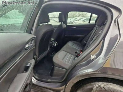 Alfa Romeo Stelvio 2.2 t Intensa Q4 210cv auto (11)