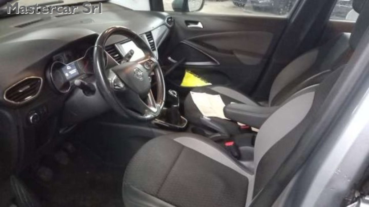 Opel Crossland X 1.2 12V Innovation (6)