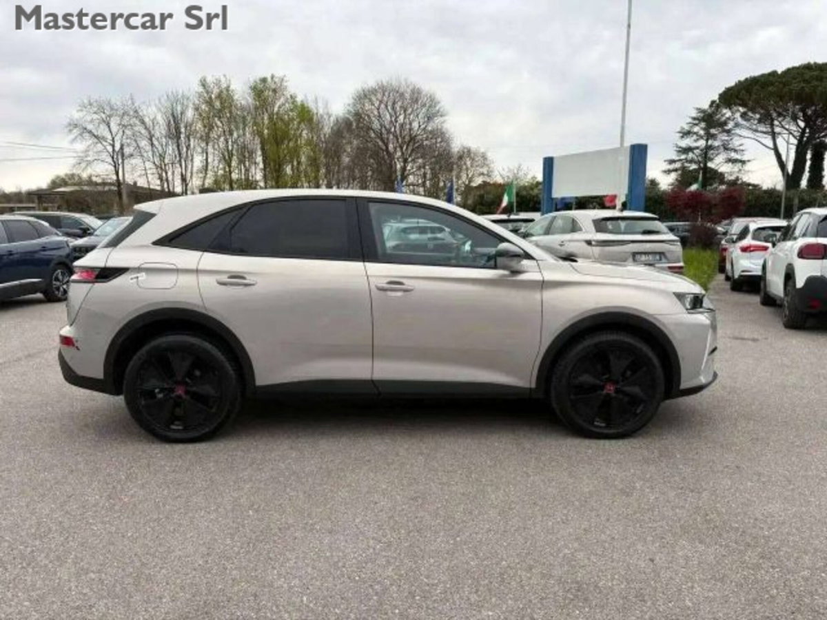 Ds DS 7 1.5 bluehdi Performance Line 130cv auto (7)