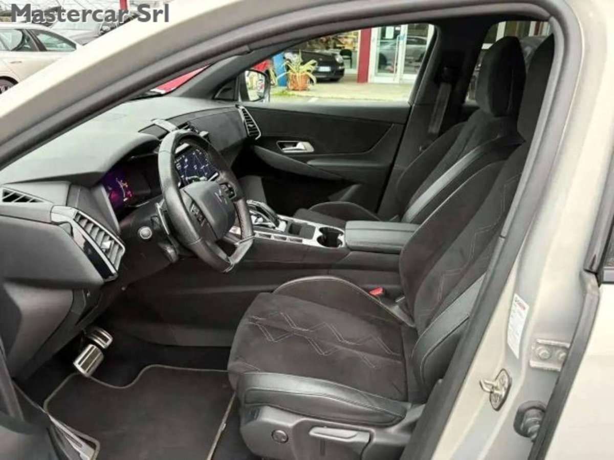Ds DS 7 1.5 bluehdi Performance Line 130cv auto (9)