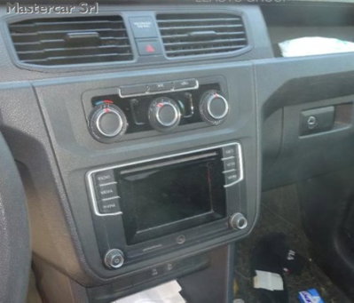 Volkswagen Veicoli Commerciali Caddy 2.0 TDI 122 CV 4Motion Furgone (6)