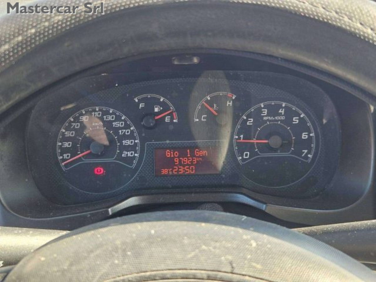 Fiat Fiorino 1.3 MJT 95CV Furgone (13)