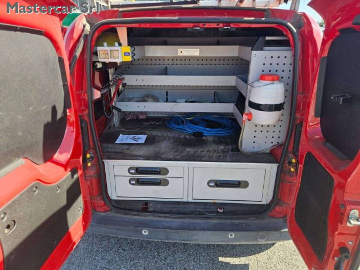 Fiat Fiorino 1.3 MJT 95CV Furgone (14)