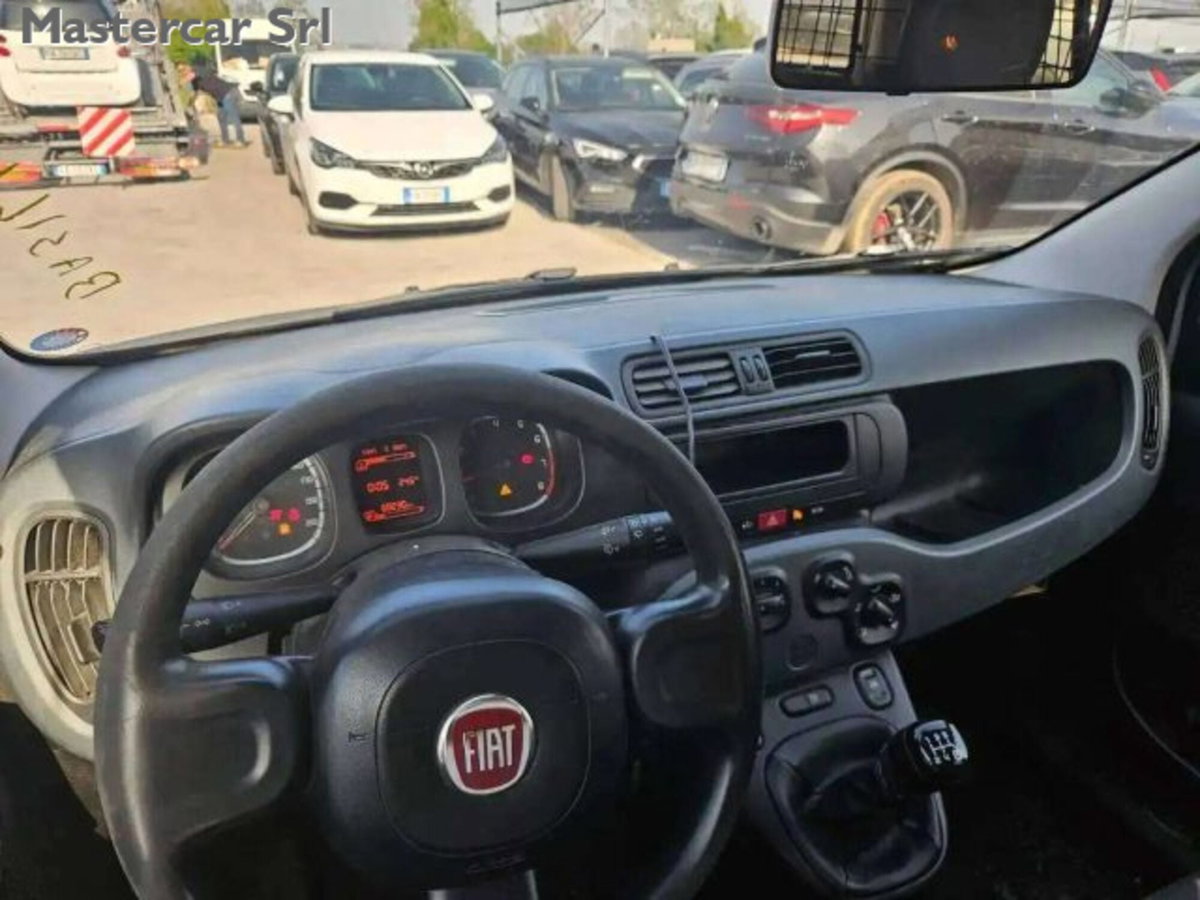Fiat Panda 1.2 Pop Van 2 posti (11)