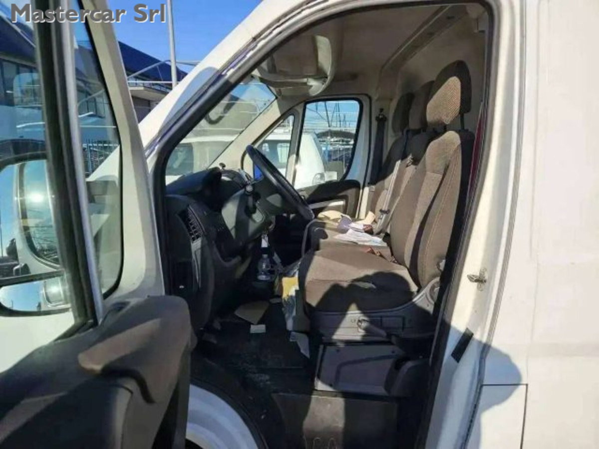 Citroen Jumper Furgone 33 L2H2 2.2 diesel 120cv S&S (10)