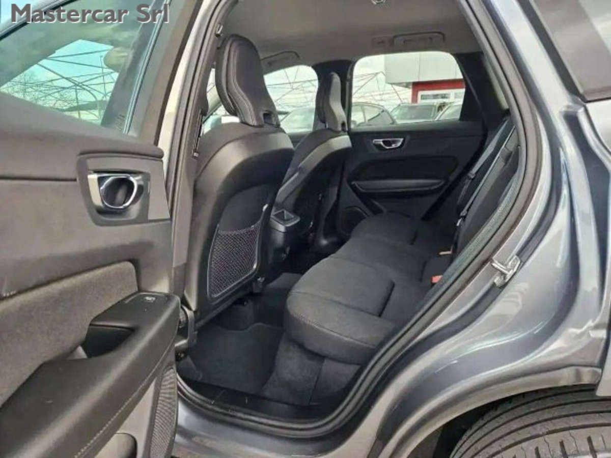 Volvo XC60 B4 Geartronic Momentum (10)