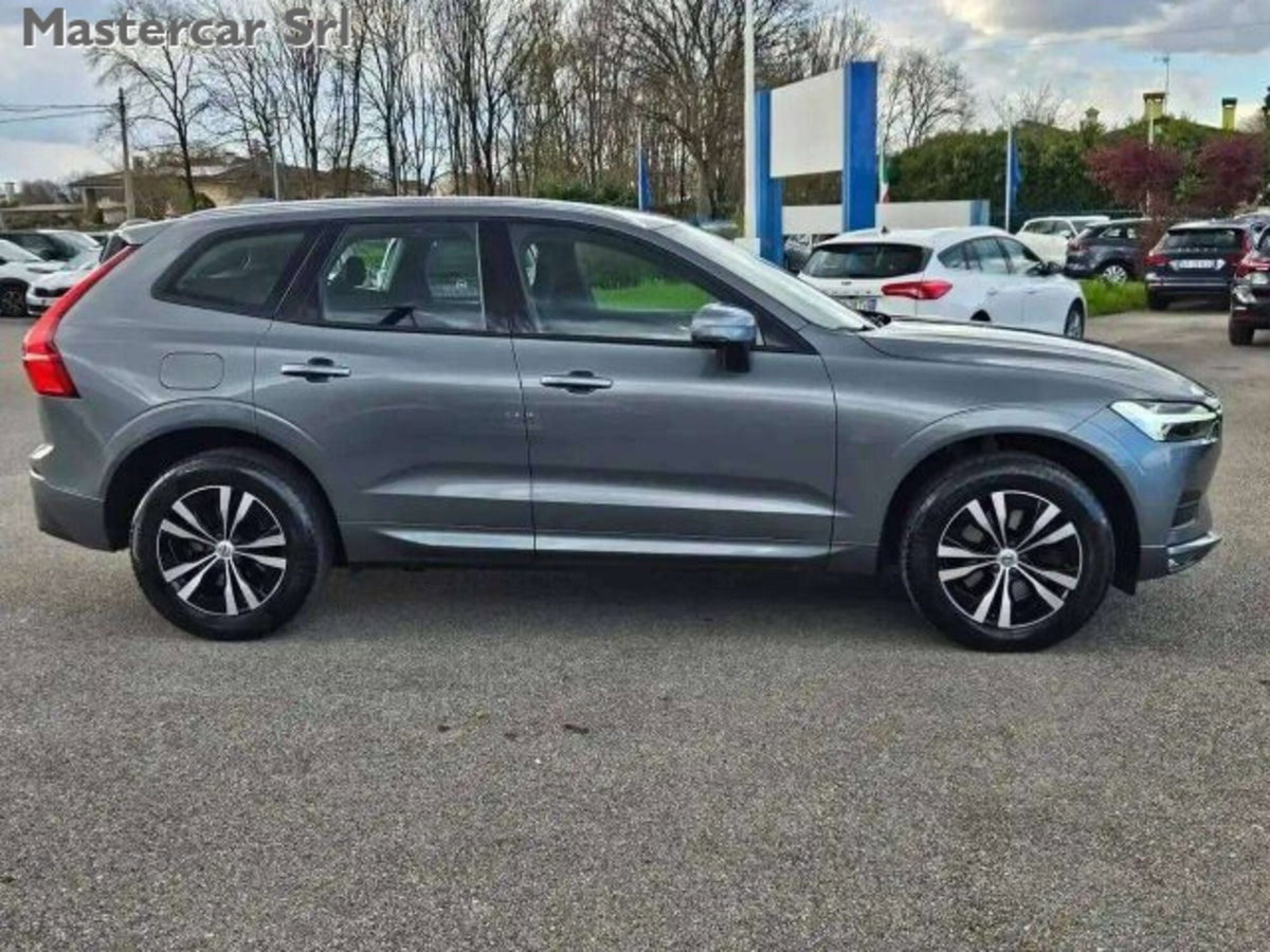 Volvo XC60 B4 Geartronic Momentum (5)