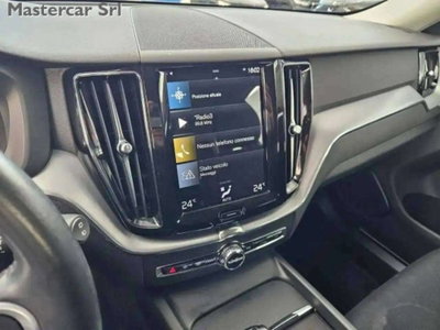 Volvo XC60 B4 Geartronic Momentum (9)
