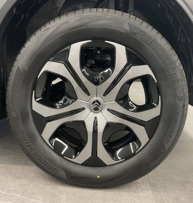 Citroen C3 Aircross 1.2 puretech turbo Plus 100cv (16)