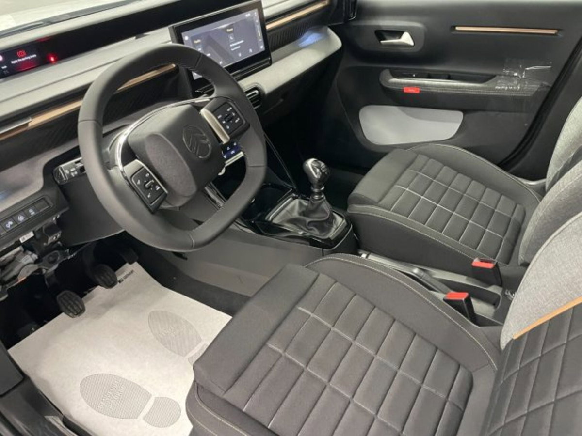 Citroen C3 Aircross 1.2 puretech turbo Plus 100cv (2)
