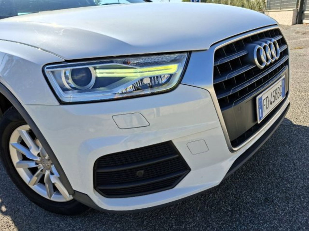 Audi Q3 2.0 TDI 150 CV Design (15)