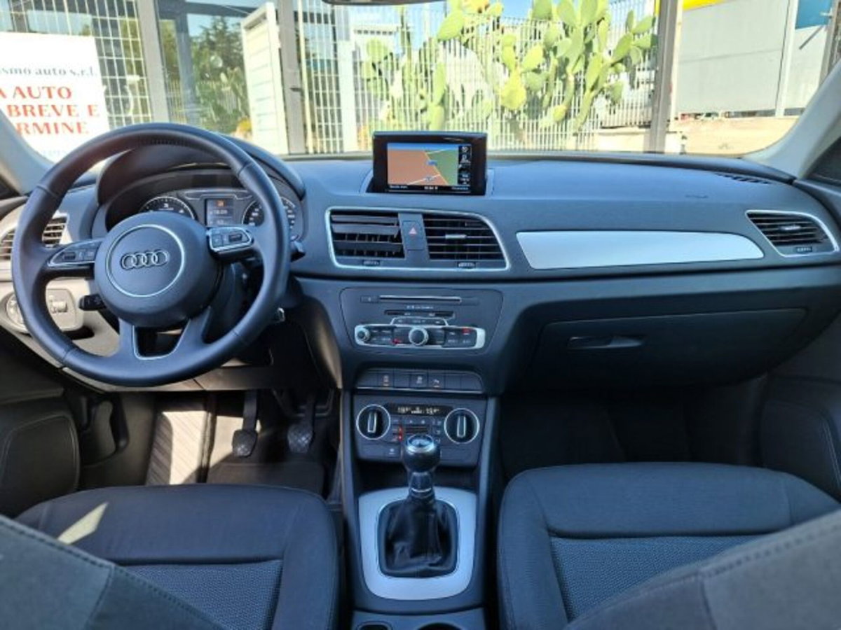 Audi Q3 2.0 TDI 150 CV Design (6)