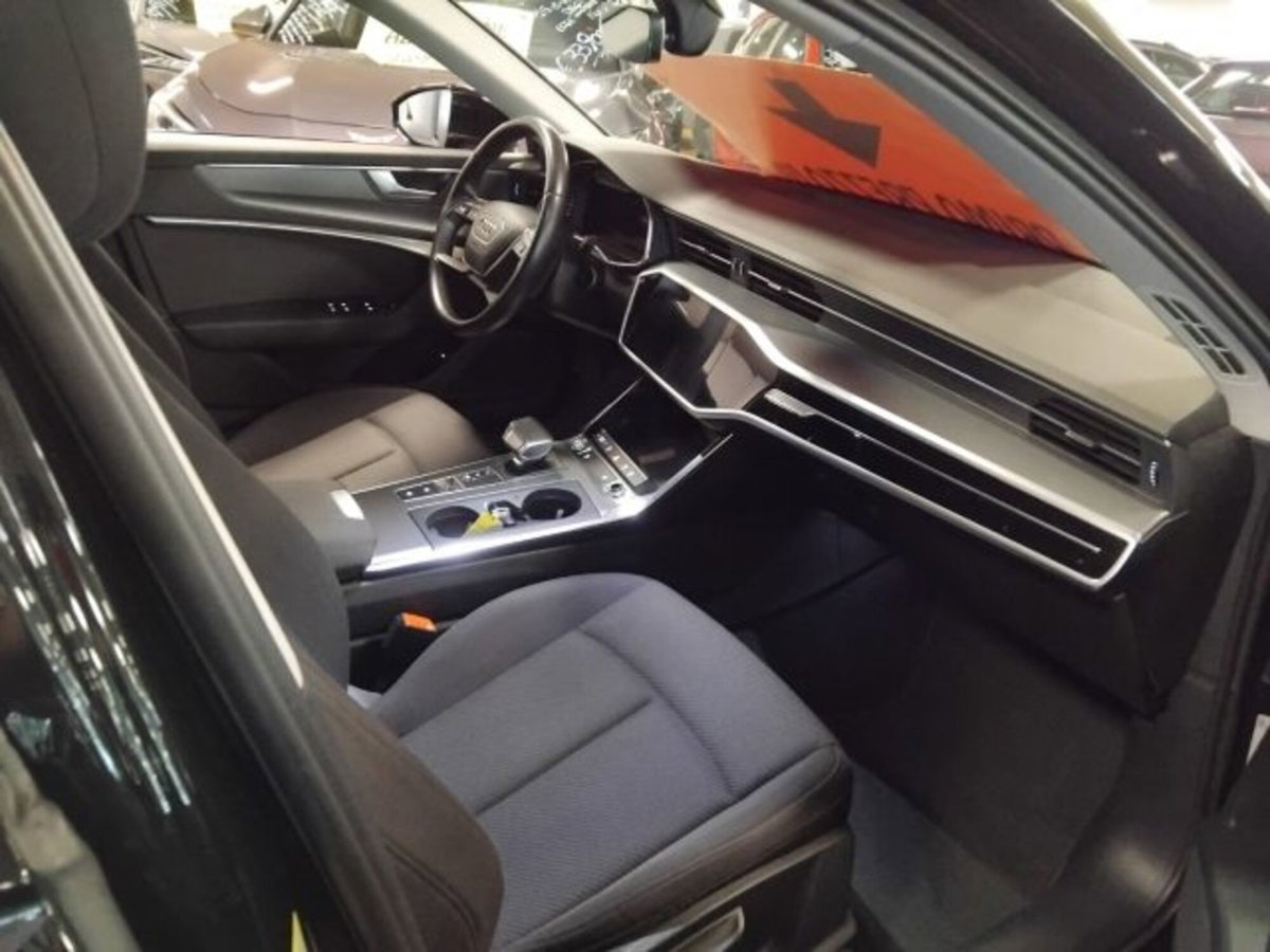 Audi A6 Avant 40 2.0 TDI S tronic Business Plus (13)