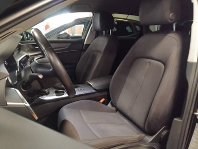 Audi A6 Avant 40 2.0 TDI S tronic Business Plus (16)
